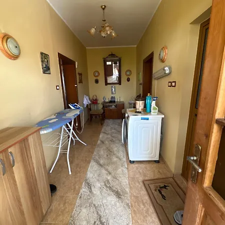 Maison * Polisi i Vogel